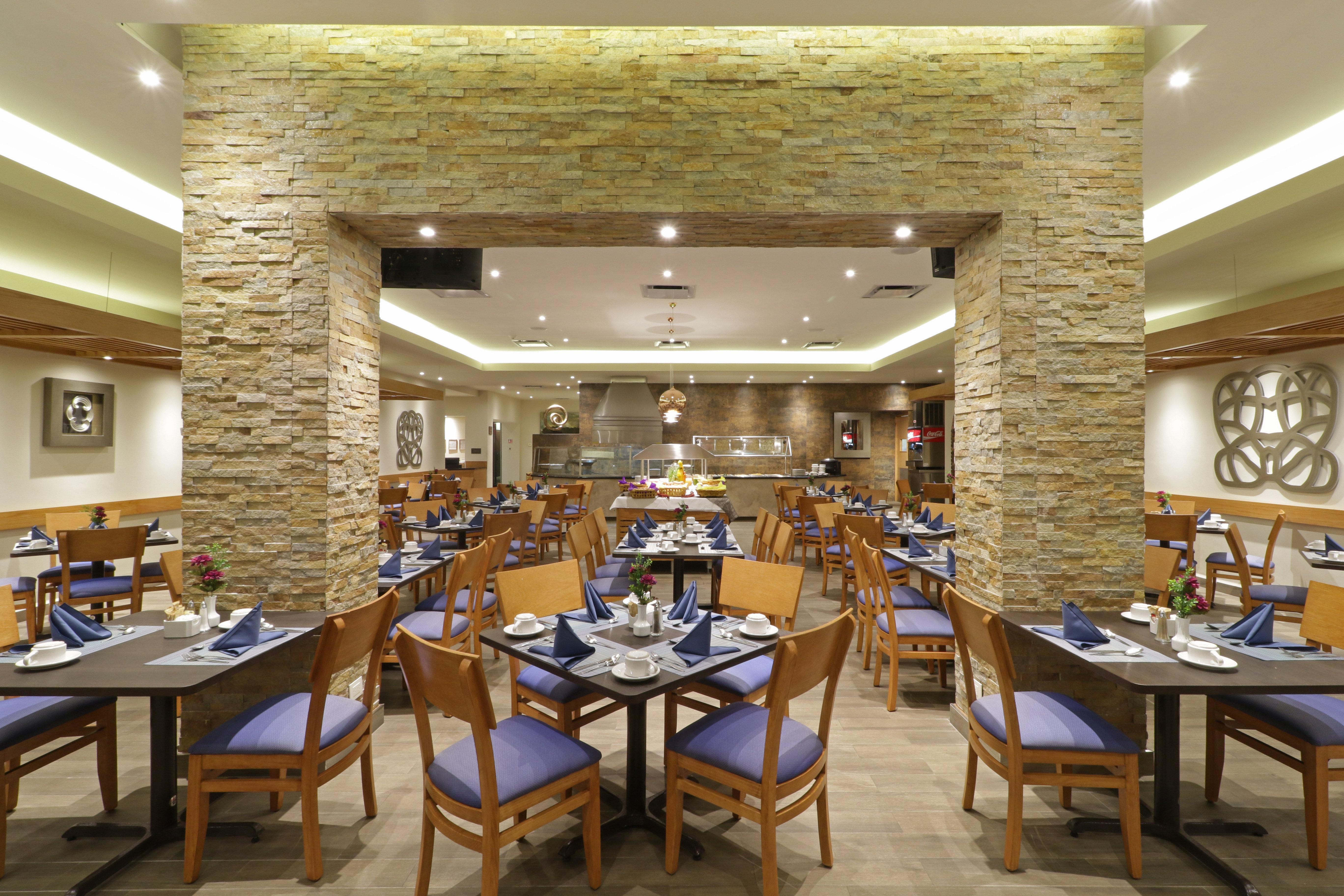 北蒙特雷假日酒店 San Nicolás de los Garzas 外观 照片